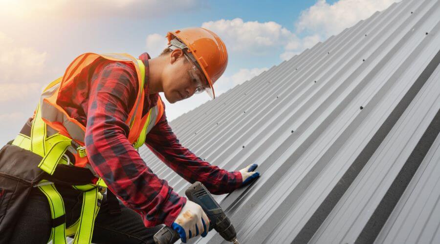 Professional residential roofers in Jeffrey City, WY